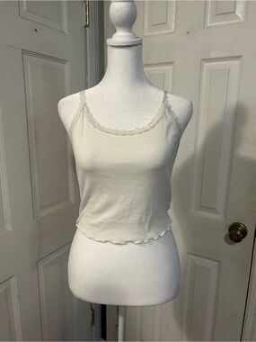 Colsie Cream Lace-Trim Ribbed Crop Camisole